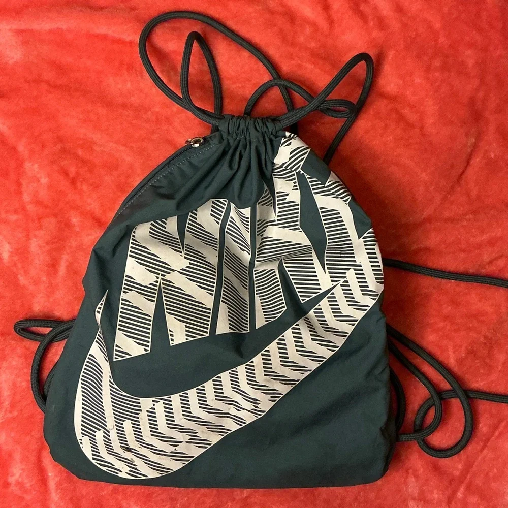 Nike Black and Gray Drawstring Backpack
